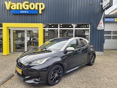 Toyota Yaris - 1.5 Hybrid Executive Bi-Tone Pano All-in prijs