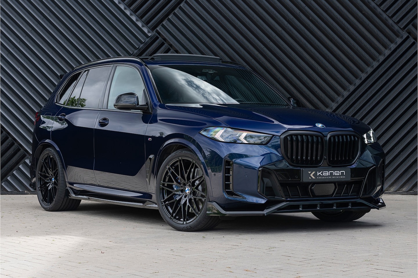 BMW X5 - xDrive50e LCI M-sport Pro ACC Pano M Seats Massage Stoelvent. Luchtvering Head Up 360 Kris - AutoWereld.nl