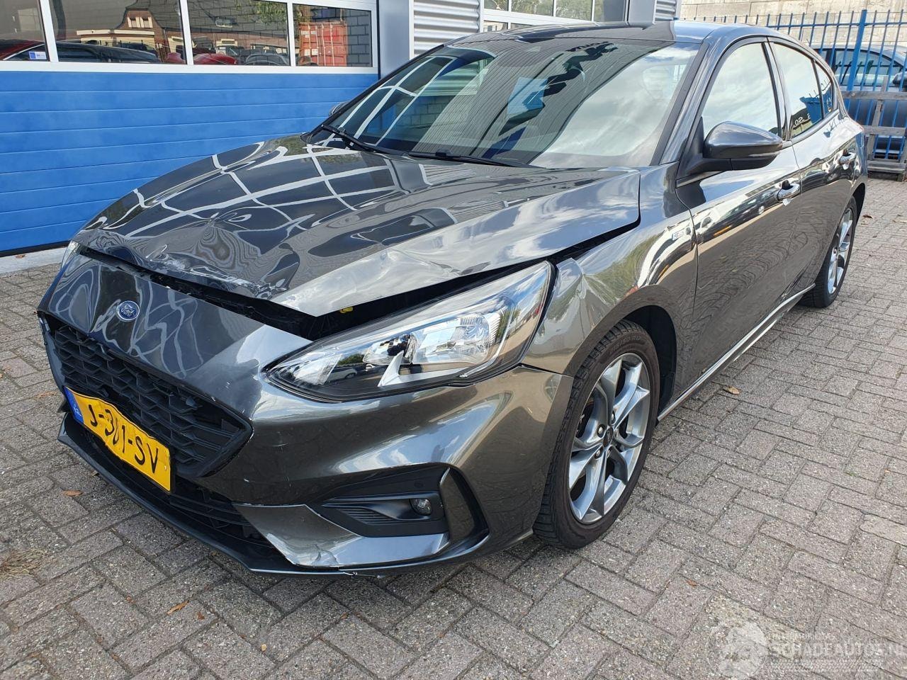 Ford Focus - 1.0 EcoBoost Hybrid ST Line Business 1.0 EcoBoost Hybrid ST Line Business - AutoWereld.nl