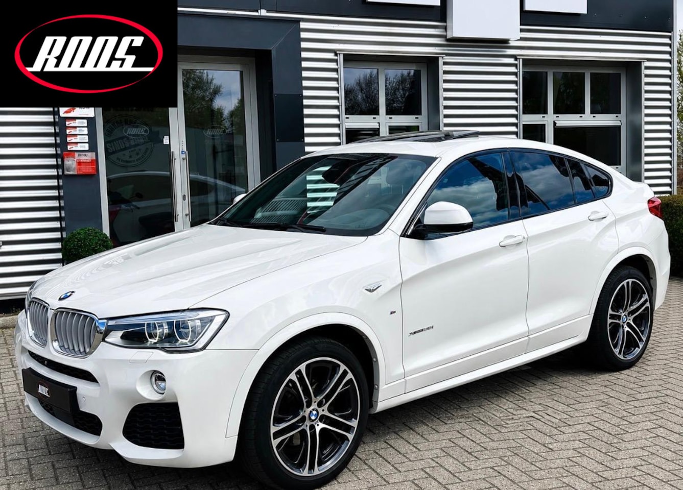 BMW X4 - xDrive35i High Executive Open dak | Trekhaak | M sport | Harman Kardon - AutoWereld.nl