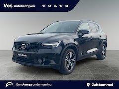 Volvo XC40 - 2.0 B4 Plus Dark l Semi wegklapbare trekhaak l