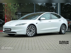 Tesla Model 3 - Premium Long Range AWD 78 kWh Highland | Premium Interieur | 96% SOH | Full Self Driving c