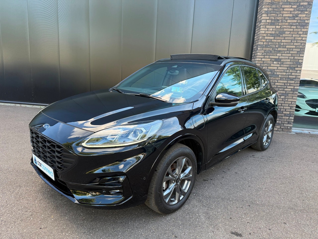Ford Kuga - 2.5 225pk PHEV ST-Line X Trekhaak, Navi, Winter pack, B&O, Camera's etc. etc. - AutoWereld.nl