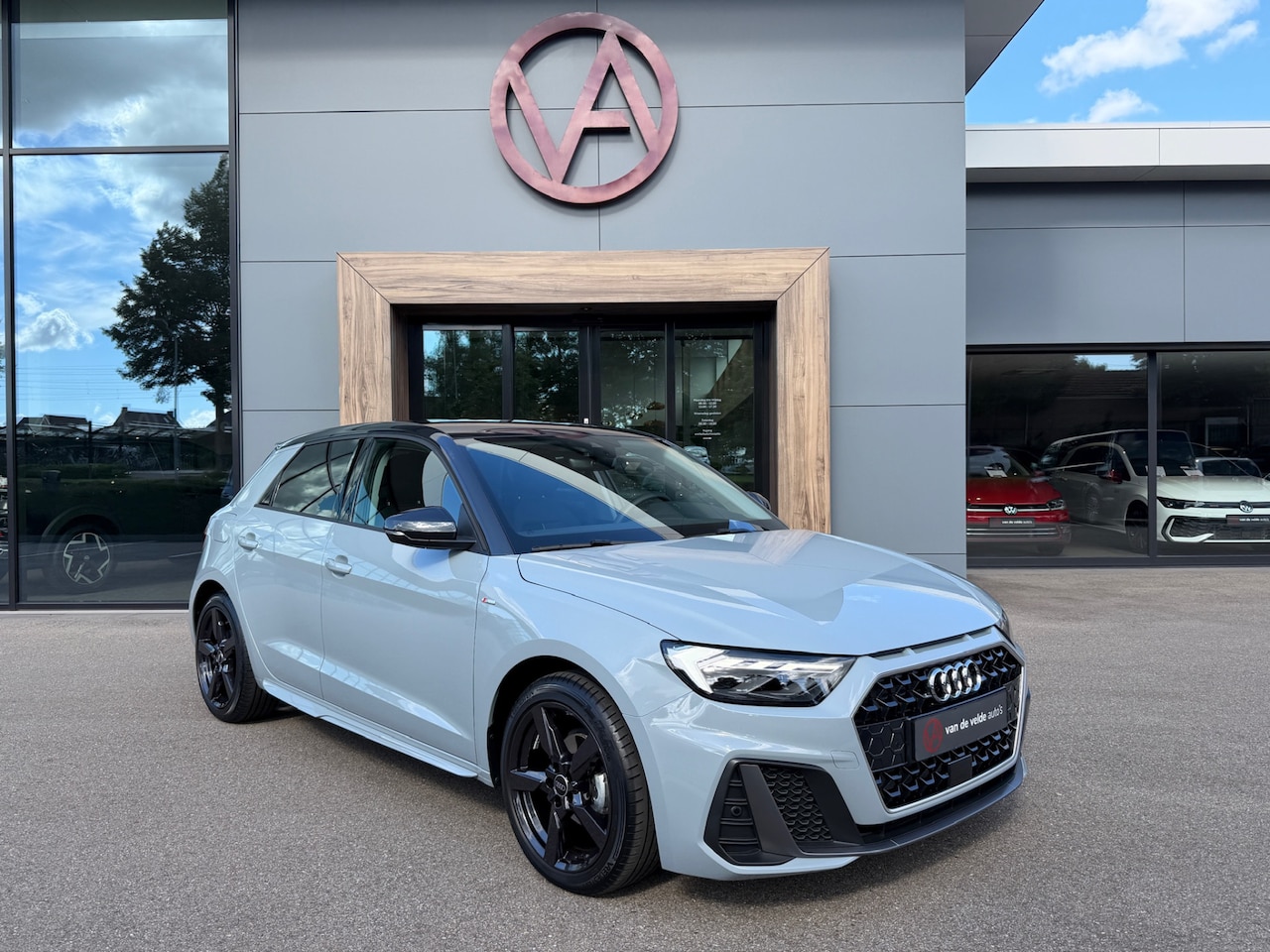 Audi A1 Sportback - 25 TFSI S-tronic S-line | Led | Navi | Carplay | Adapt. Cruise | Stoelverwarming | Rijklaa - AutoWereld.nl