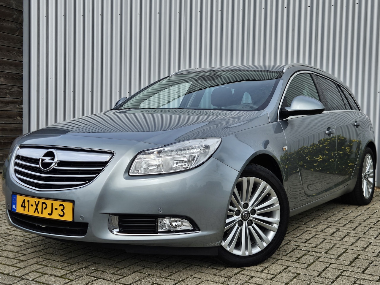 Opel Insignia Sports Tourer - 1.4 Turbo Edition /LPG/Dealer Onderhouden! - AutoWereld.nl