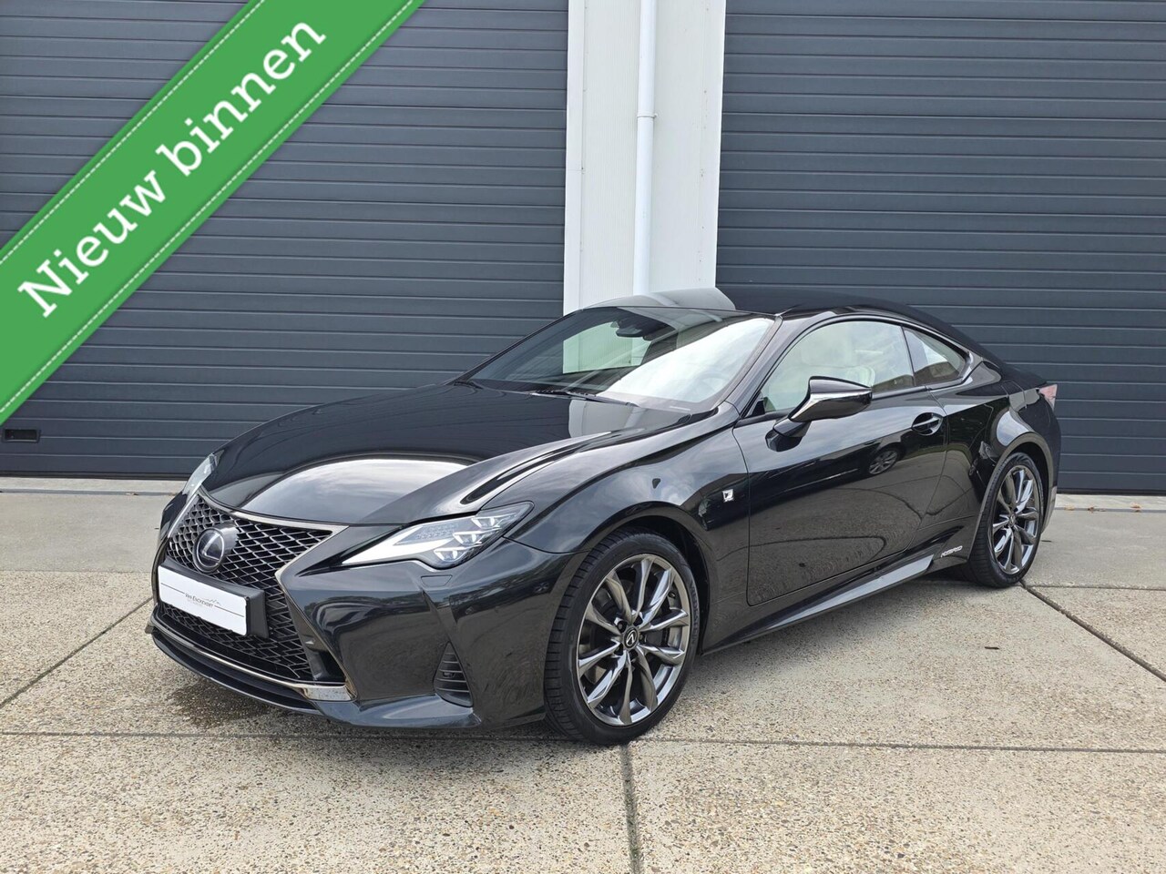 Lexus RC - 300h F Sport |Mark-levinson | stuurverwarming - AutoWereld.nl