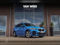 BMW X1 - xDrive25e High Executive M sport | 1e eigenaar | Dealer onderhouden | Panoramadak | Apple