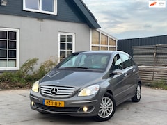 Mercedes-Benz B-klasse - 200 | Volledig onderhouden | Automaat | Airco | Stoelverwarming | Parkeersensoren | Rijkla