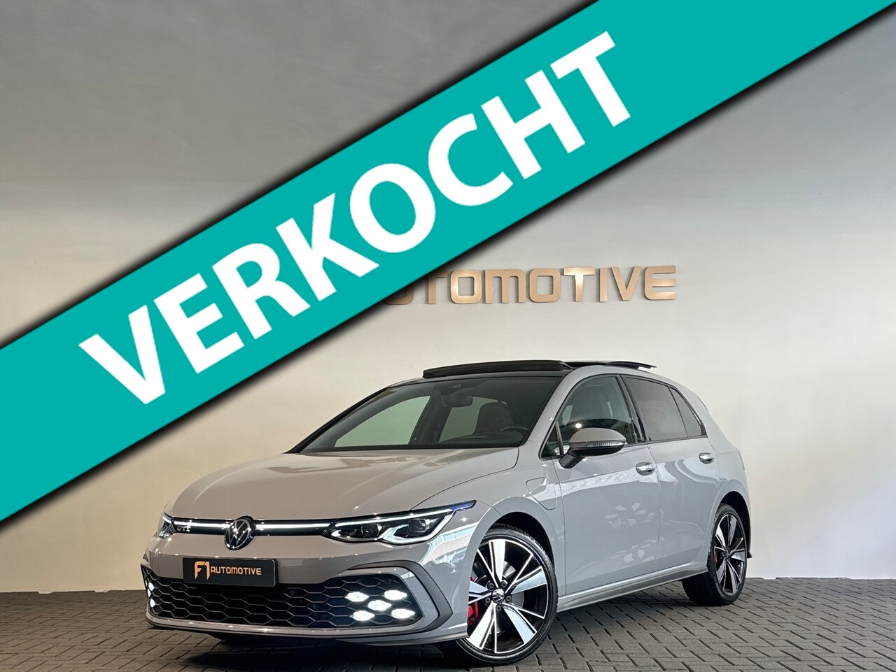 Volkswagen Golf - 1.4 eHybrid GTE Pano|HuD|Acc|Camera|Sfeer|Lane Assist - AutoWereld.nl