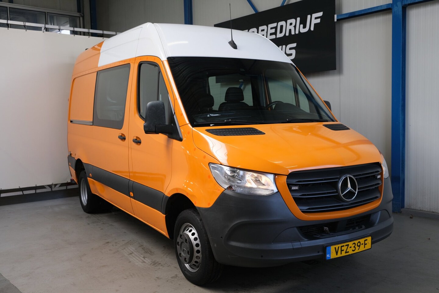 Mercedes-Benz Sprinter - 516 2.2 CDI L2H2 DC EURO VI-D - N.A.P. Airco, Cruise, PDC, Camera, Trekhaak. - AutoWereld.nl