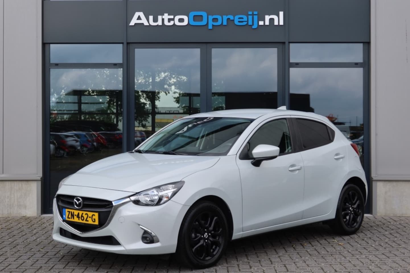 Mazda 2 - 1.5 Skyact-G Sport Selected Airco, NAVI - AutoWereld.nl