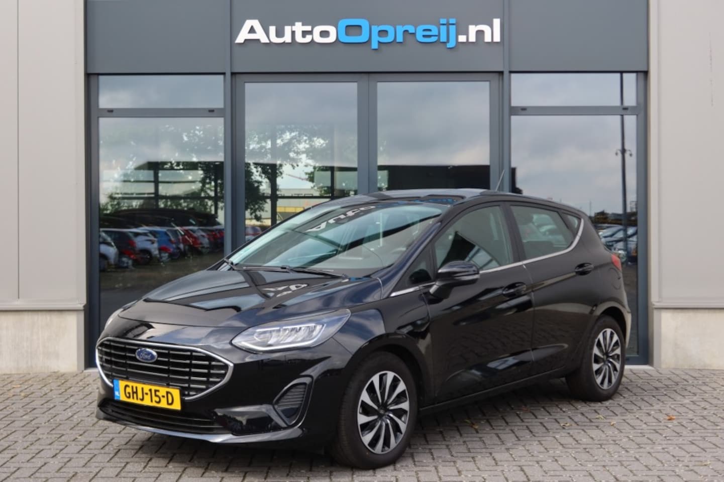 Ford Fiesta - 1.0 EcoBoost Hybrid Titanium 125pk Clima, Winter Pack, Carplay - AutoWereld.nl