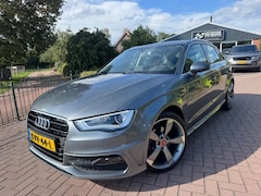 Audi A3 Sportback - 1.4 TFSI S-LINE*Led*18''Rotor