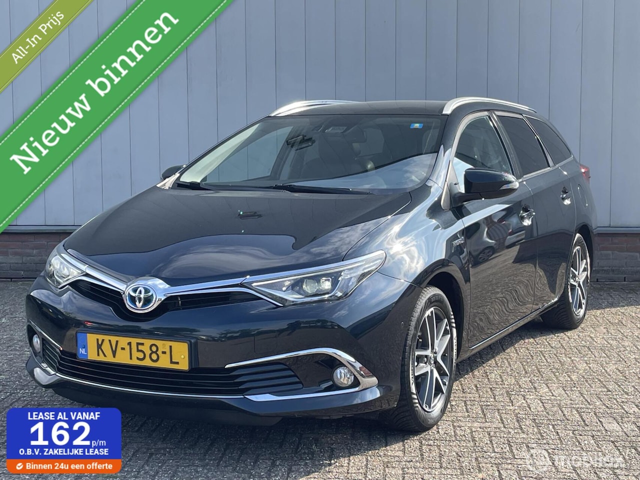 Toyota Auris - 1.8 Hybrid Executive | Dealer onderhouden | LED koplampen | Panorama | Half leer | Camera - AutoWereld.nl