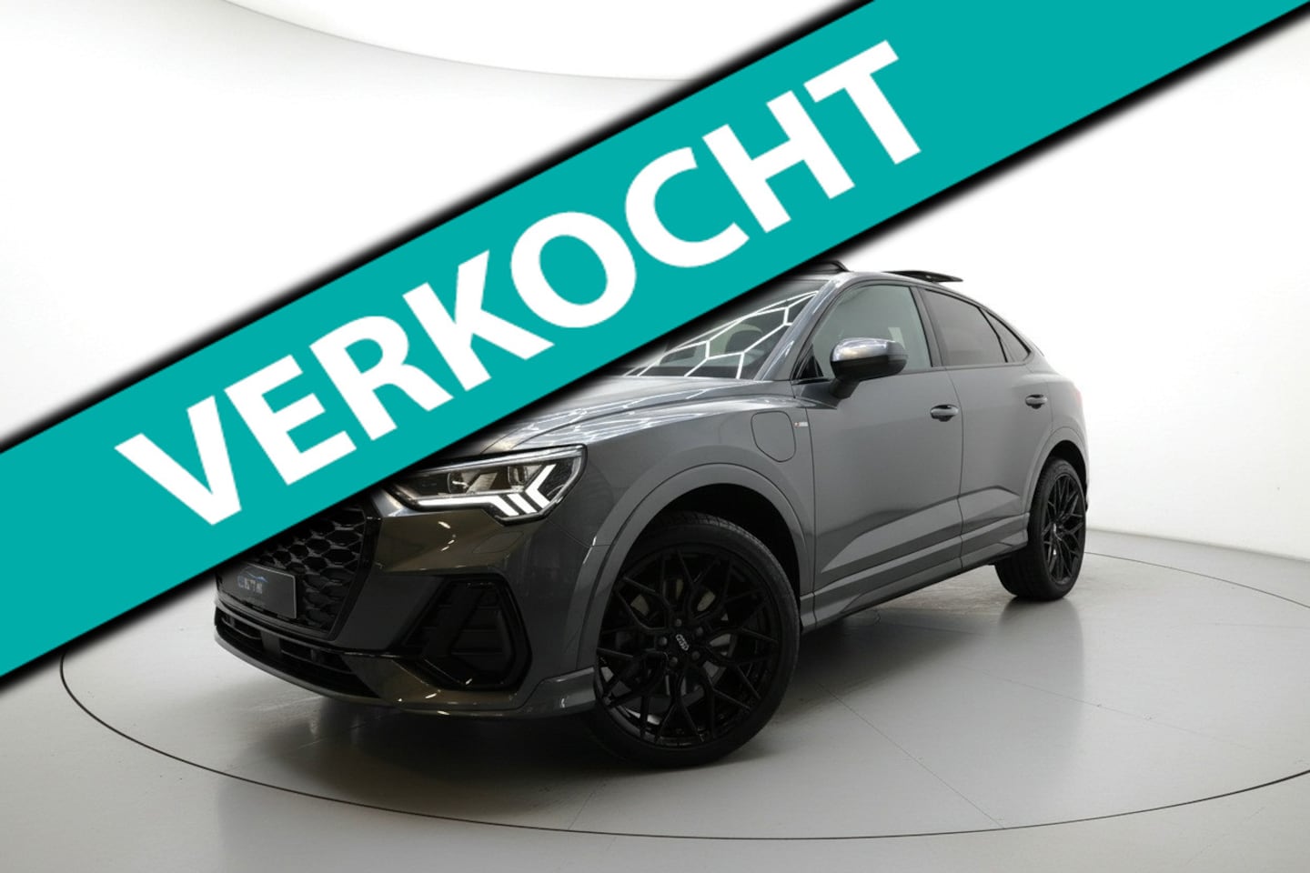 Audi Q3 Sportback - 45 TFSI e 3x S LINE PANO VIRTUAL ACC MATRIX - AutoWereld.nl