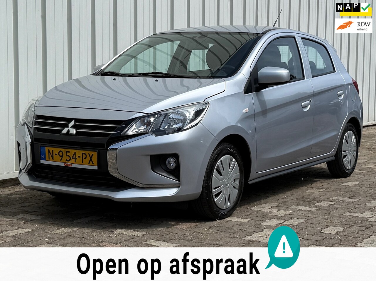 Mitsubishi Space Star - 1.2 Cool+ Airco Navi - AutoWereld.nl