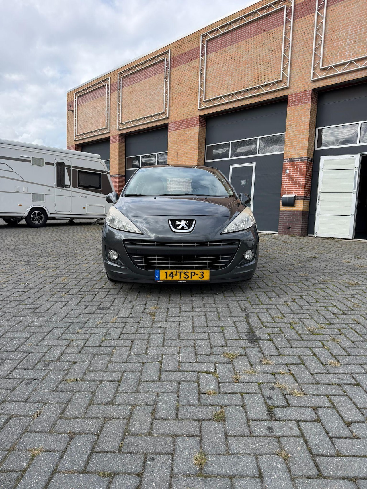 Peugeot 207 - 1.4 VTi Urban Move 1.4 VTi Urban Move - AutoWereld.nl