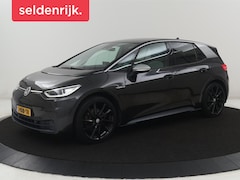 Volkswagen ID.3 - First Max 58 kWh | SOH 92.0% | Panoramadak | Adaptive cruise | Stuur/stoel verwarming | Ca