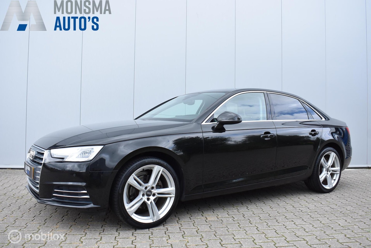 Audi A4 Limousine - 2.0 TFSI AUT. Sport Mythosschwarz 19" LMV Stoelverwarming Privacyglass Mooie auto! - AutoWereld.nl