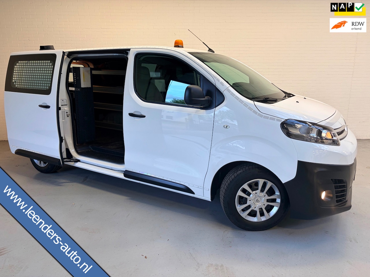 Citroën Jumpy - Servicewagen 1.6 BlueHDI 95pk euro6 L2H1 V230 omvormer BOTT inrichting Standkachel Trekhaa - AutoWereld.nl