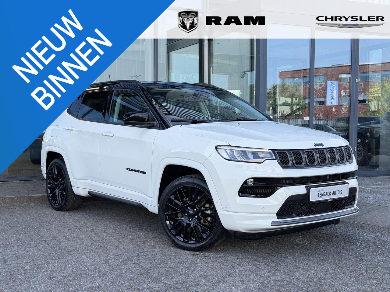 Jeep Compass - 4xe 240 Plug-in Hybrid Electric S | Full Option | 360° Camera | Trekhaak - AutoWereld.nl