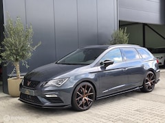 SEAT Leon ST - Cupra 300 4DRIVE 2.0 TSI Beats|Pano|Carbon|Virtual|Maxton|63000km|Nieuwstaat|