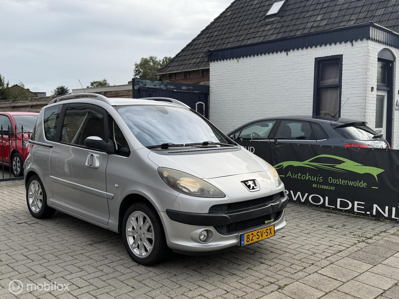 Peugeot 1007 - 1.6-16V Automaat schakelt soepel ! Nieuwe apk - AutoWereld.nl