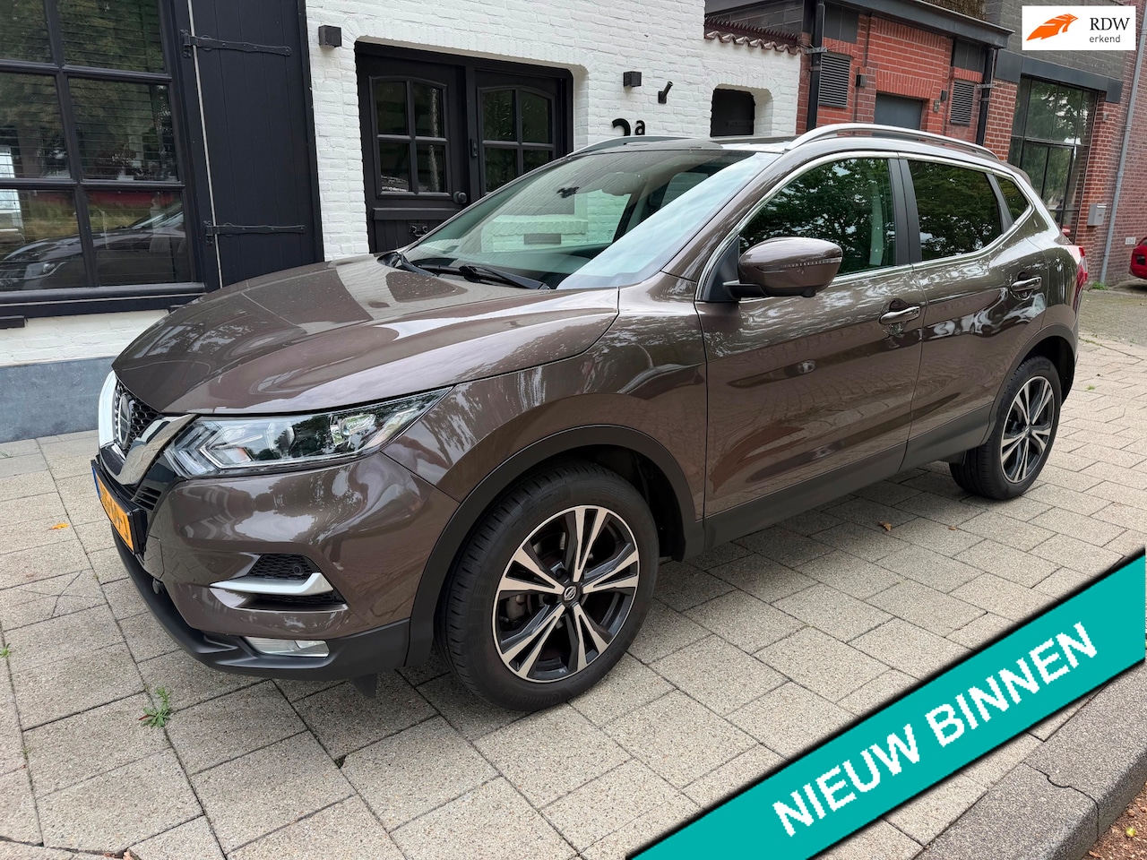 Nissan Qashqai - 1.3 MHEV N-Connecta 1.3 MHEV N-Connecta, AUTOMAAT 14.966 Km, Nw. Staat - AutoWereld.nl