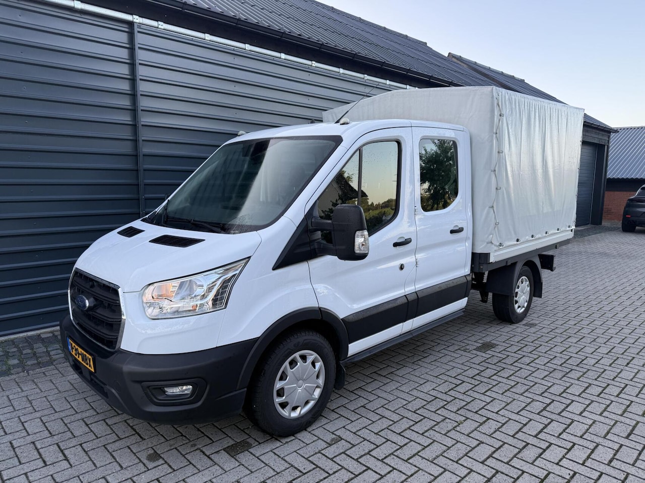 Ford Transit - 310 2.0 TDCI L2 DC 7 Pers.Airco Trekhaak 2800Kg - AutoWereld.nl