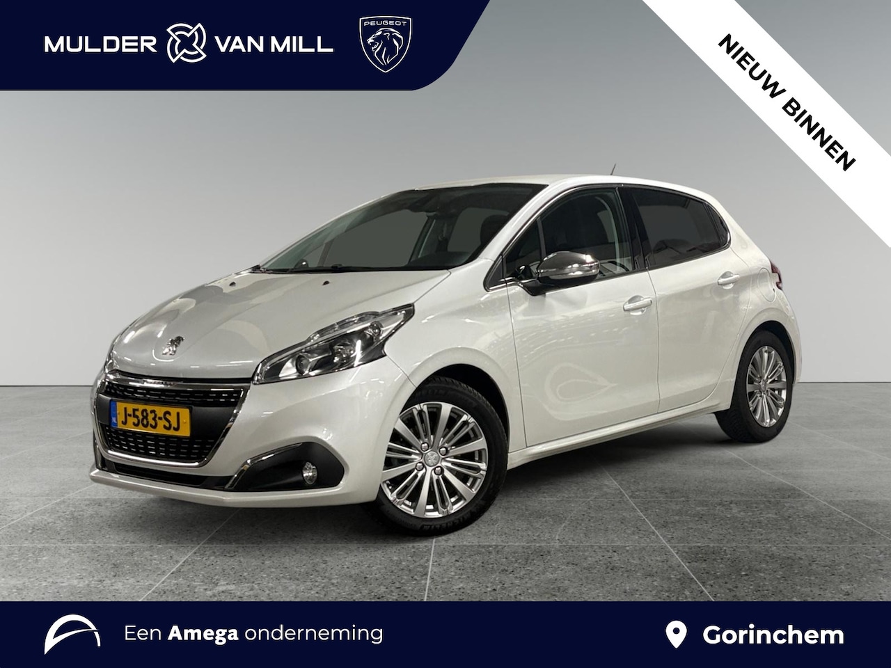 Peugeot 208 - Allure 1.2 Turbo 110pk EAT6 | CAMERA | NAVI | PARELMOER! | 16" LM | CLIMA | CRUISE CONTROL - AutoWereld.nl