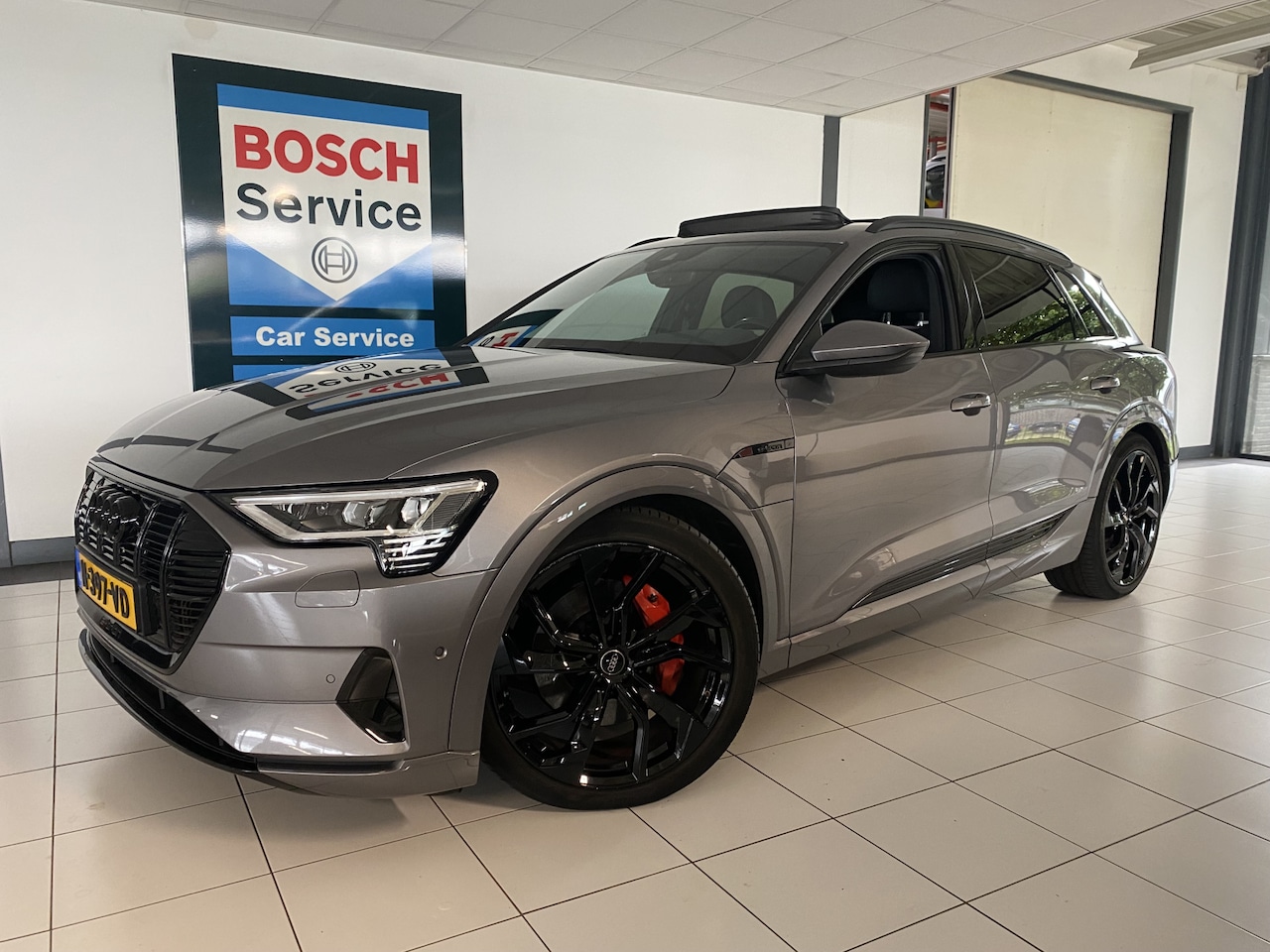 Audi e-tron - 55 quattro Advanced edition Plus 95 kWh Panoramadak - AutoWereld.nl