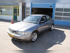 Audi A4 Limousine - 1.6