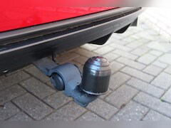 Audi Q3 - 45 TFSI PHEV S-line | Pano dak | Trekhaak | Camera | Elektrische achterklep | Navi
