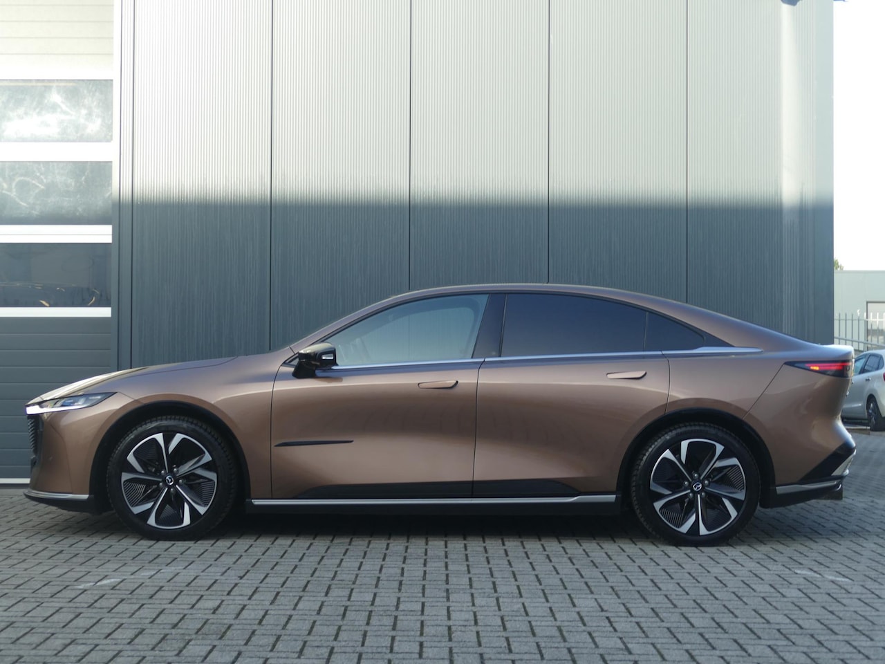 Mazda 6e - Takumi 68.8 kWh | 360* Camera | Carplay | RIJKLAARPRIJS! - AutoWereld.nl