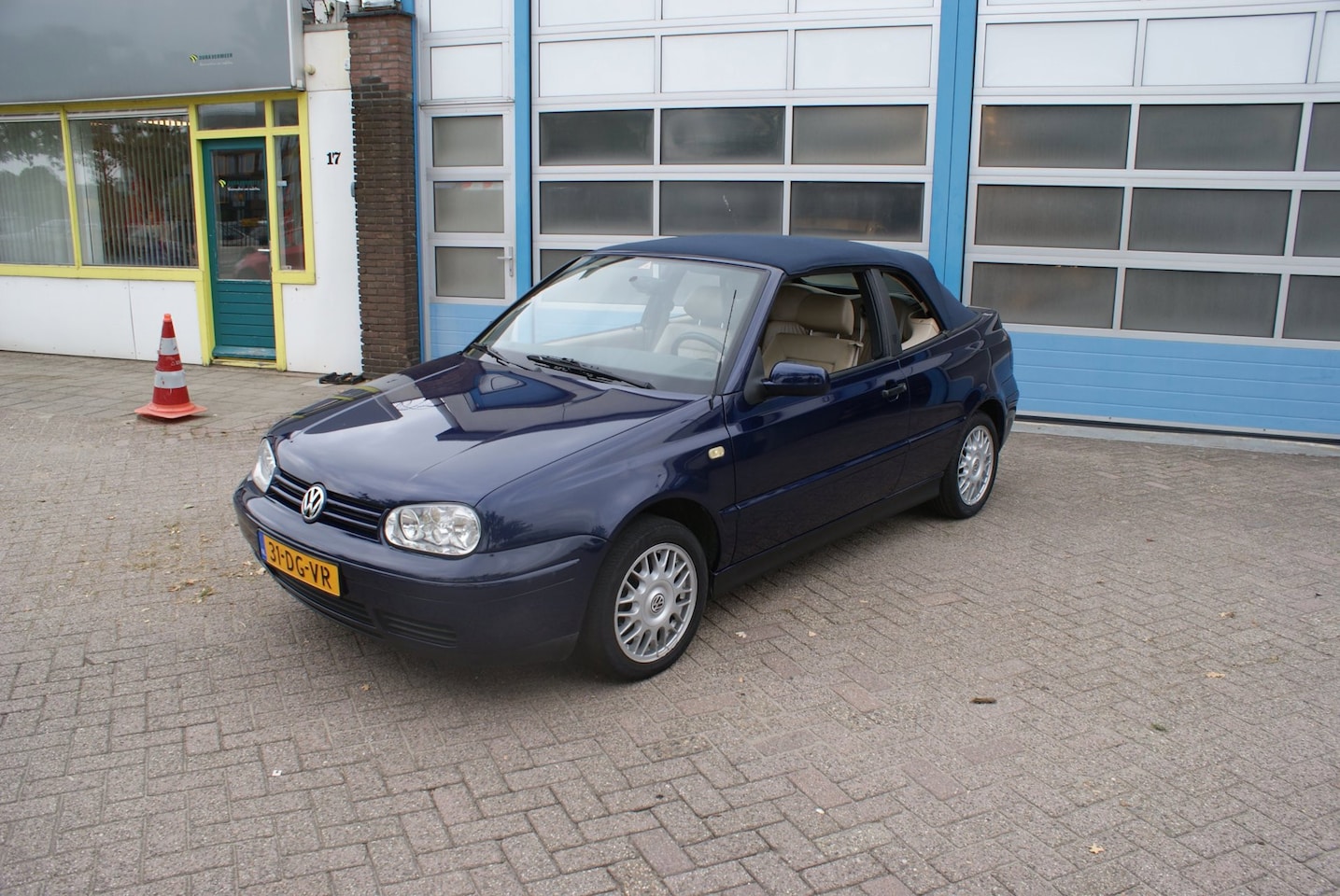 Volkswagen Golf Cabriolet - 2.0 Highline 2.0 Highline - AutoWereld.nl