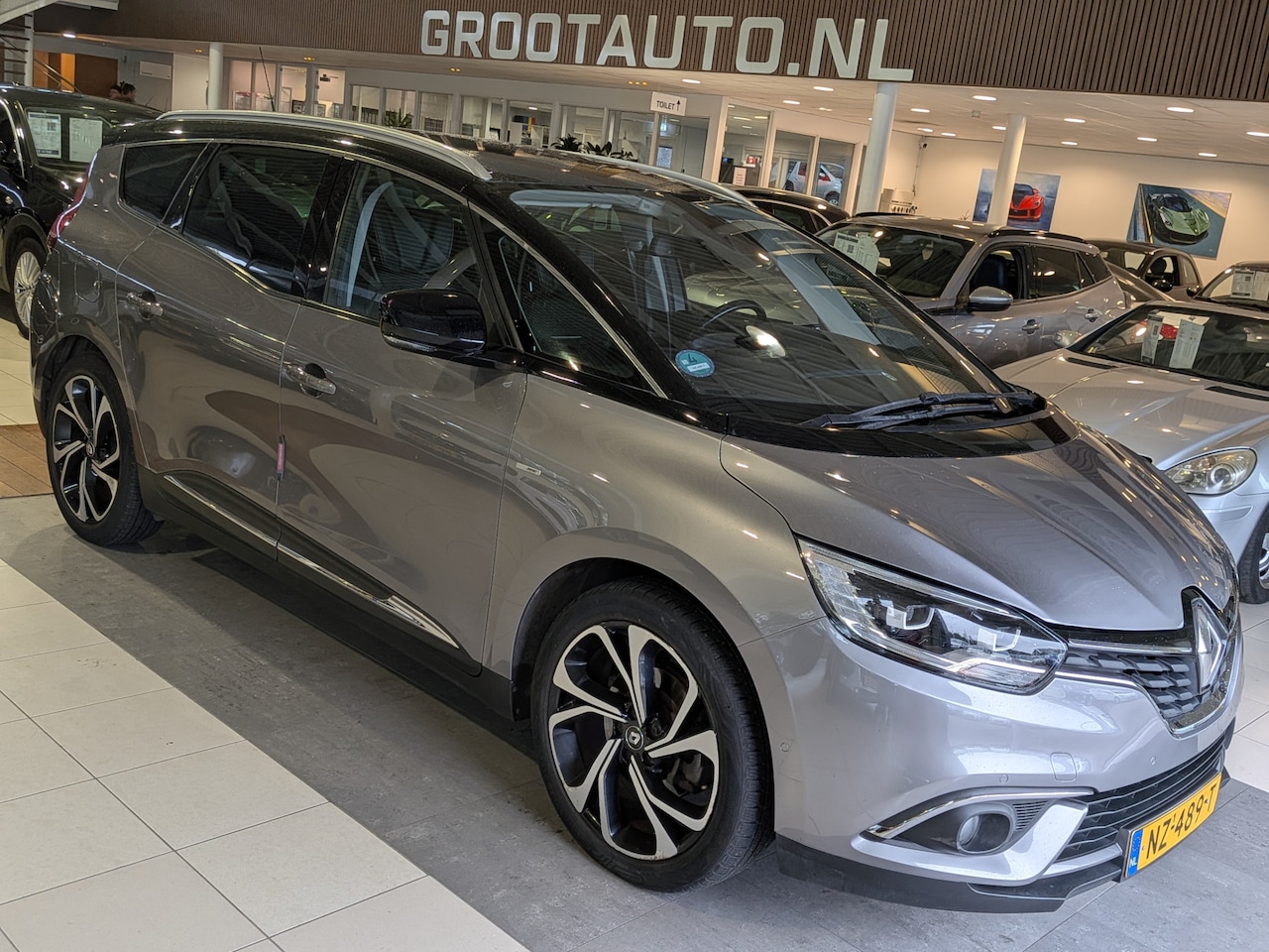 Renault Grand Scénic - 1.2 TCe Bose Airco, Cruise Control, Trekhaak, Stuurbekrachtiging - AutoWereld.nl