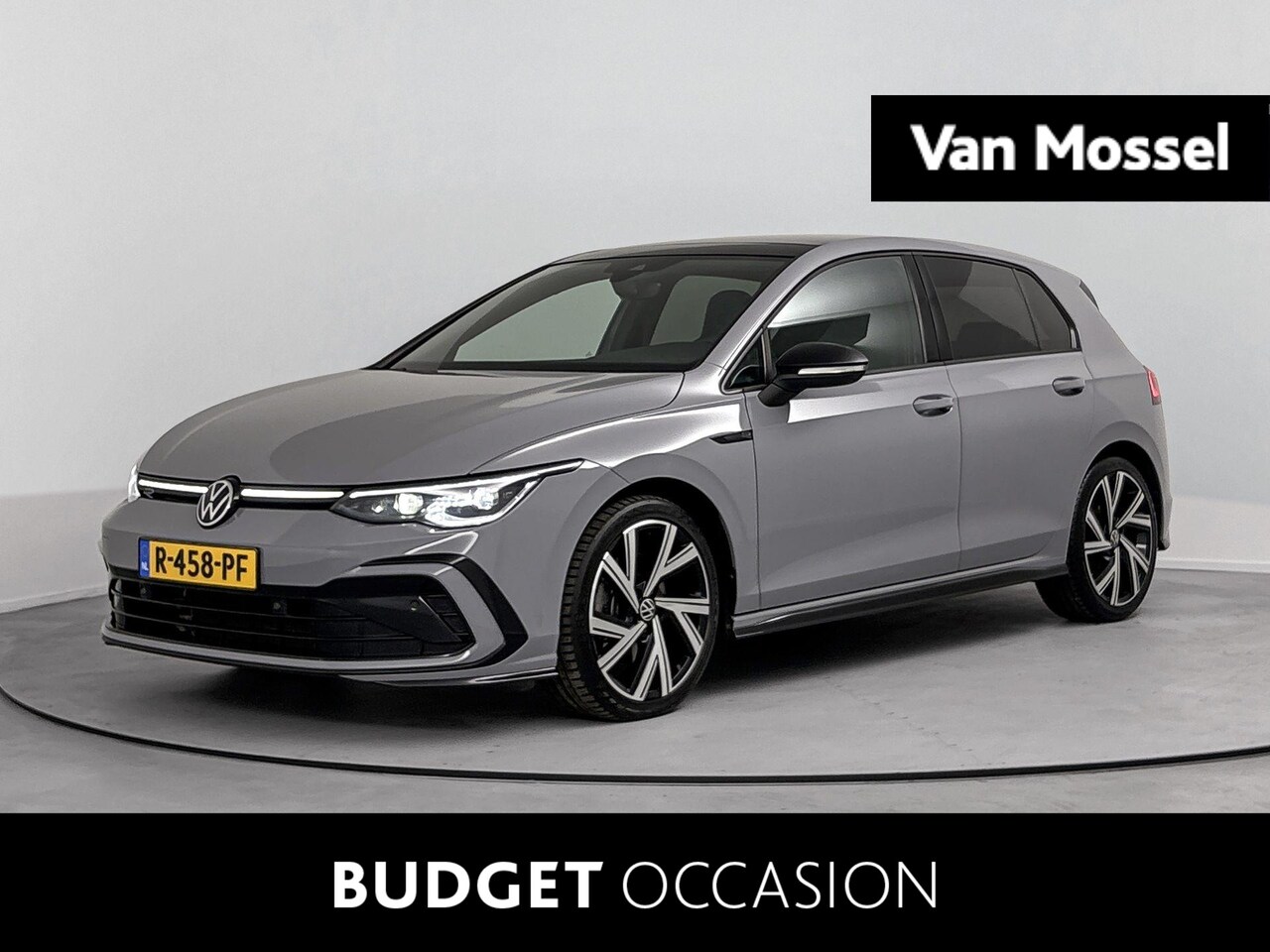 Volkswagen Golf - 2.0 TSI R-Line Panoramisch Schuif Kanteldak | Stoelverwarming | Stuurwiel Verwarming | Cli - AutoWereld.nl