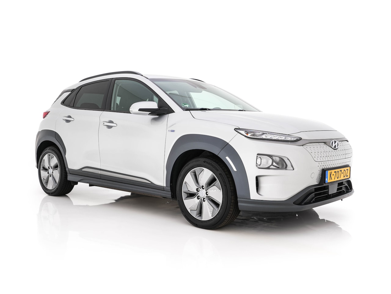 Hyundai Kona Electric - EV Fashion 64 kWh (3-Fase) {SOH-100%} (INCL-BTW) Aut * HEATPUMP | NAVI-FULLMAP | LEATHER- - AutoWereld.nl