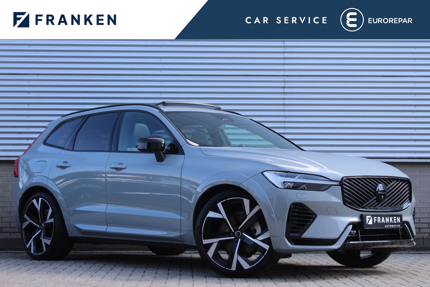 Volvo XC60 - 2.0 T6 Plug-in hybrid AWD Ultra Black Edition | B&W | Luchtvering | 22" | Massage | Full | - AutoWereld.nl