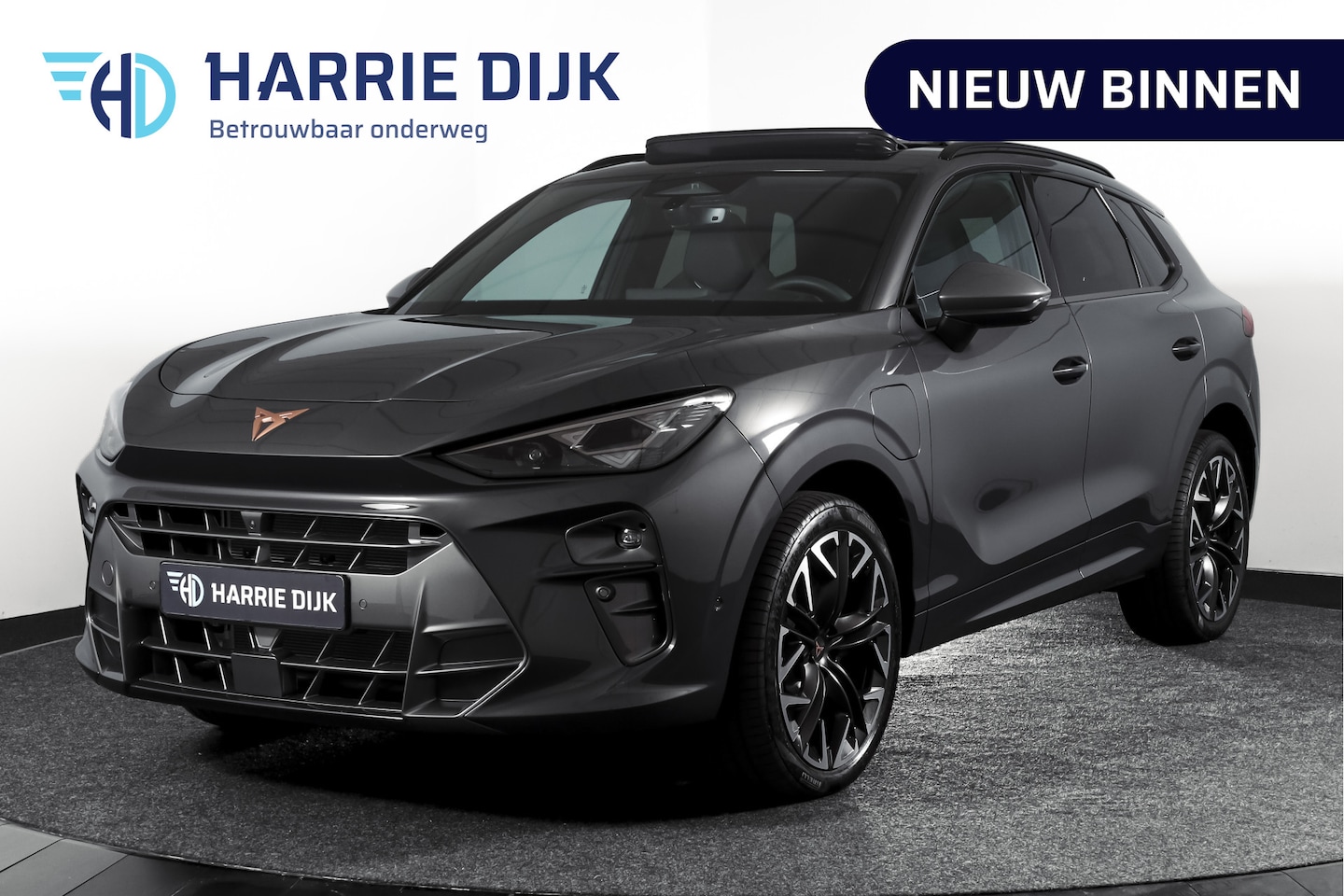 CUPRA Terramar - 1.5 TSI e-Hybrid 272 PK VZ Performance | S/K-Panodak | Elek. Trekhaak | Matrix LED | Sennh - AutoWereld.nl