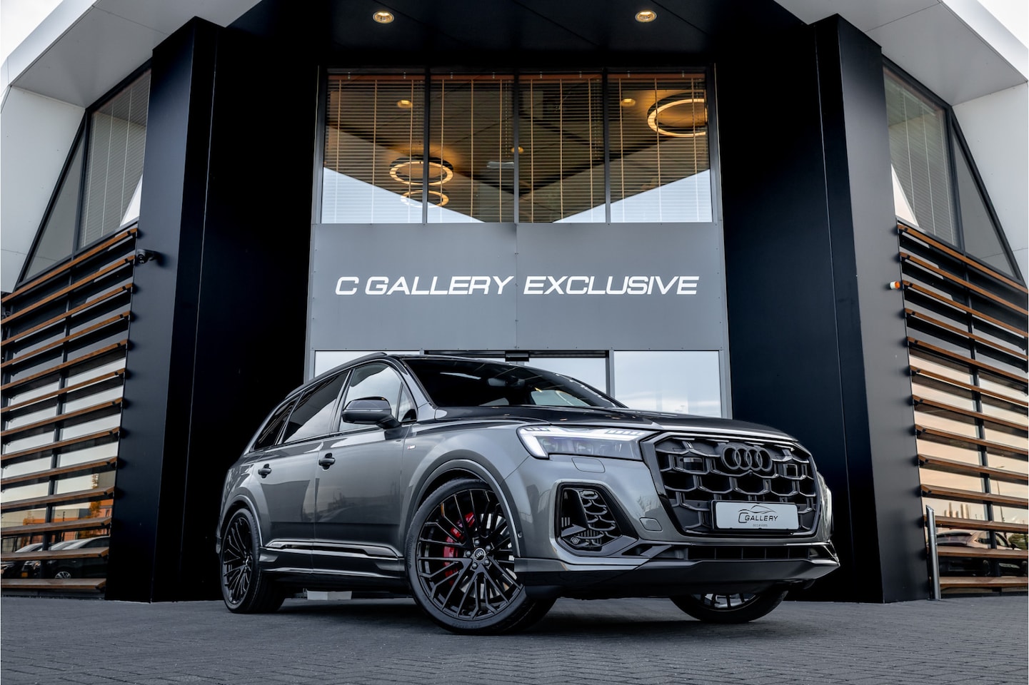 Audi Q7 - 60 TFSI e quattro Pro Line S Competition - Panorama | B&O | Massage/Koeling | Elek. trekha - AutoWereld.nl