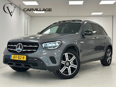Mercedes-Benz GLC-klasse - 300e 4MATIC Luxury | Luchtvering | Trekhaak | Panoramadak | Distronic |