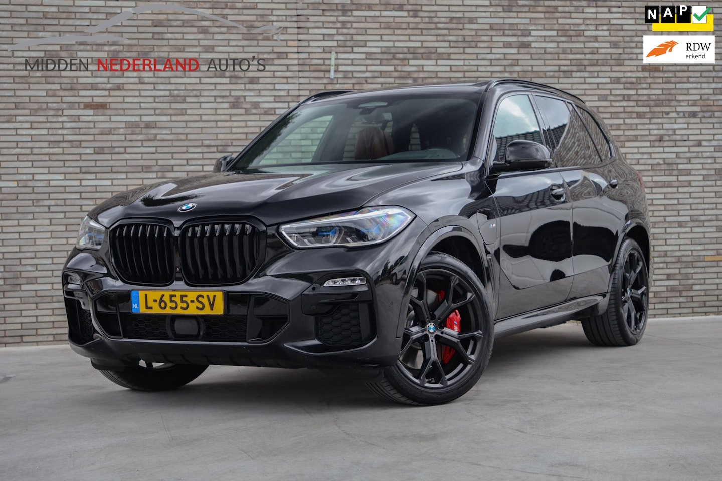 BMW X5 - XDrive45e * CARBON * BOWERS WILKINS * M-PAKKET * PANORAMA * HUD * - AutoWereld.nl