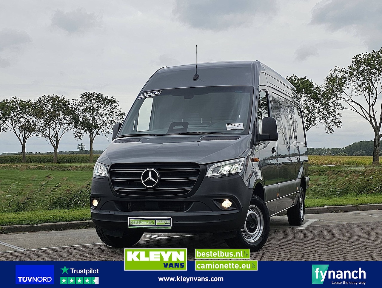 Mercedes-Benz Sprinter - 317 L2H2 LED Mbux10 - AutoWereld.nl