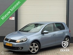 Volkswagen Golf - 1.2 TSI Highline / airco / cruise / parkeers