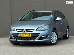 Opel Astra Sports Tourer - 1.4 Turbo Edition