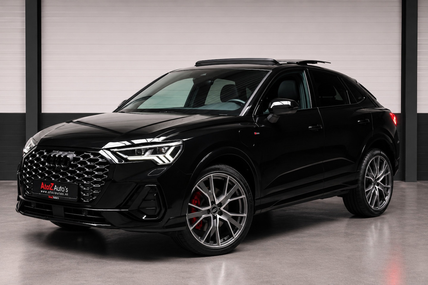 Audi Q3 Sportback - 45 TFSI e S Edition 3X S-Line PANO KEYLES - AutoWereld.nl