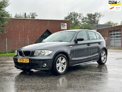 BMW 1-serie - 118i Business Line Airco*27-05-2027 APK*LM velgen*NAP*Elektrische ramen