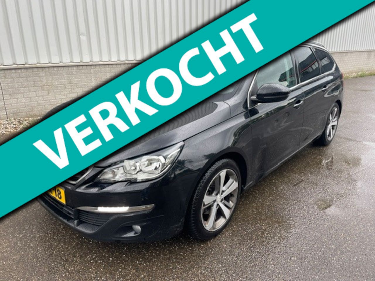 Peugeot 308 SW - 1.2 PureTech Blue Lease Executive 1.2 PureTech Blue Lease Executive - AutoWereld.nl