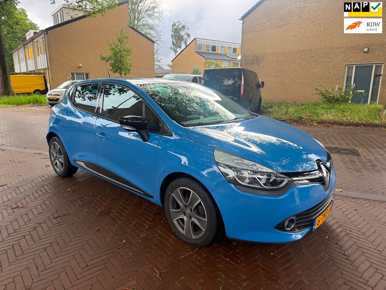 Renault Clio - Airco / 53.000 NAP / Nieuw APK / Zeer mooie auto - AutoWereld.nl